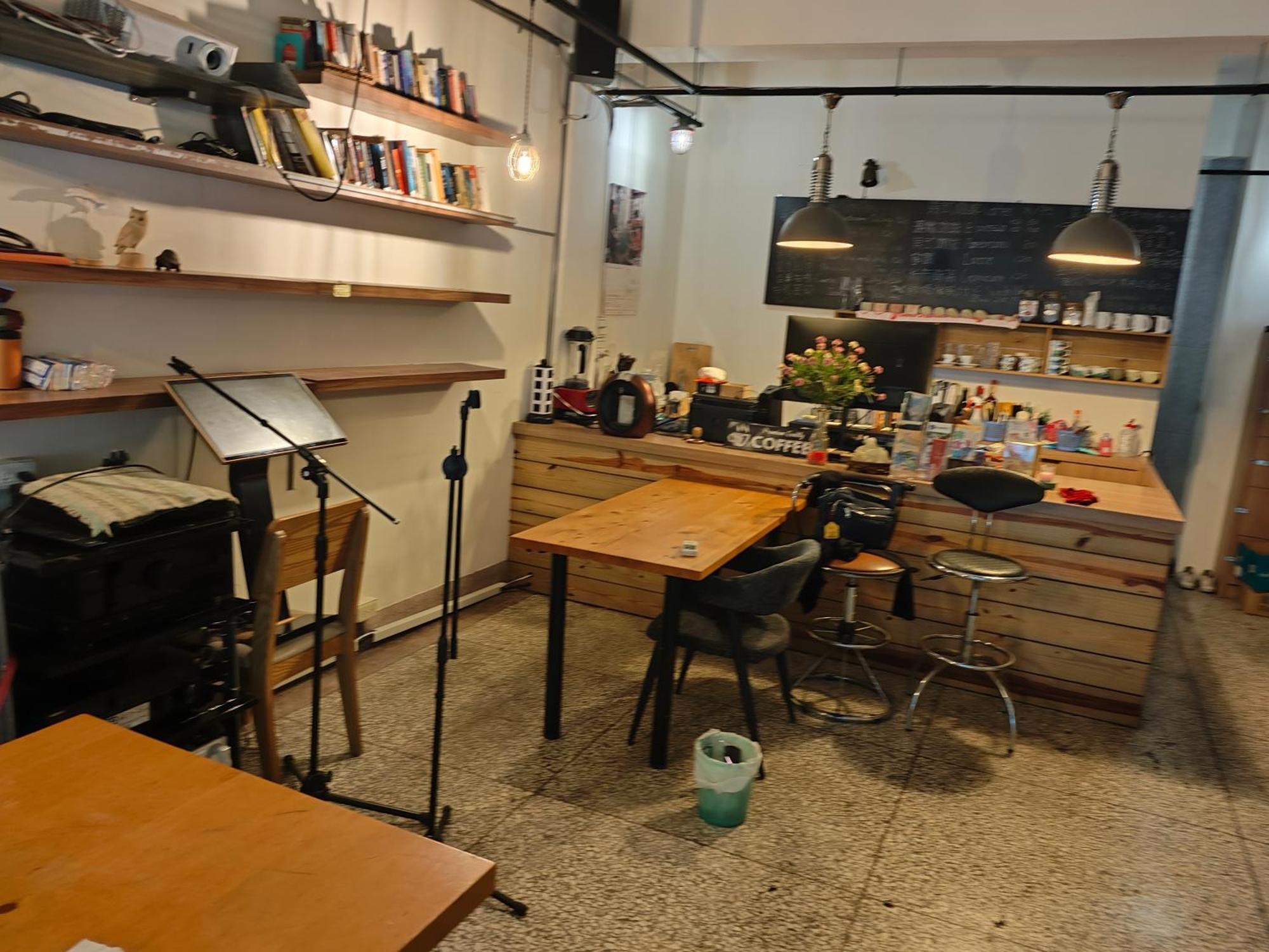 Formosa Backpackers Hostel & Apartment（青年民宿） Kota Hualien Bagian luar foto