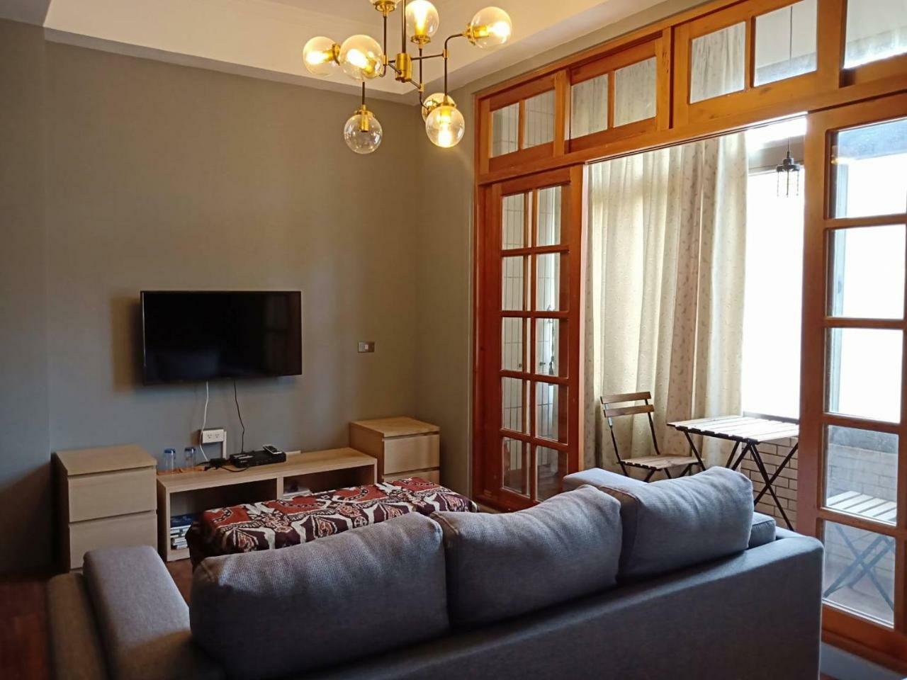 Formosa Backpackers Hostel & Apartment（青年民宿） Kota Hualien Bagian luar foto