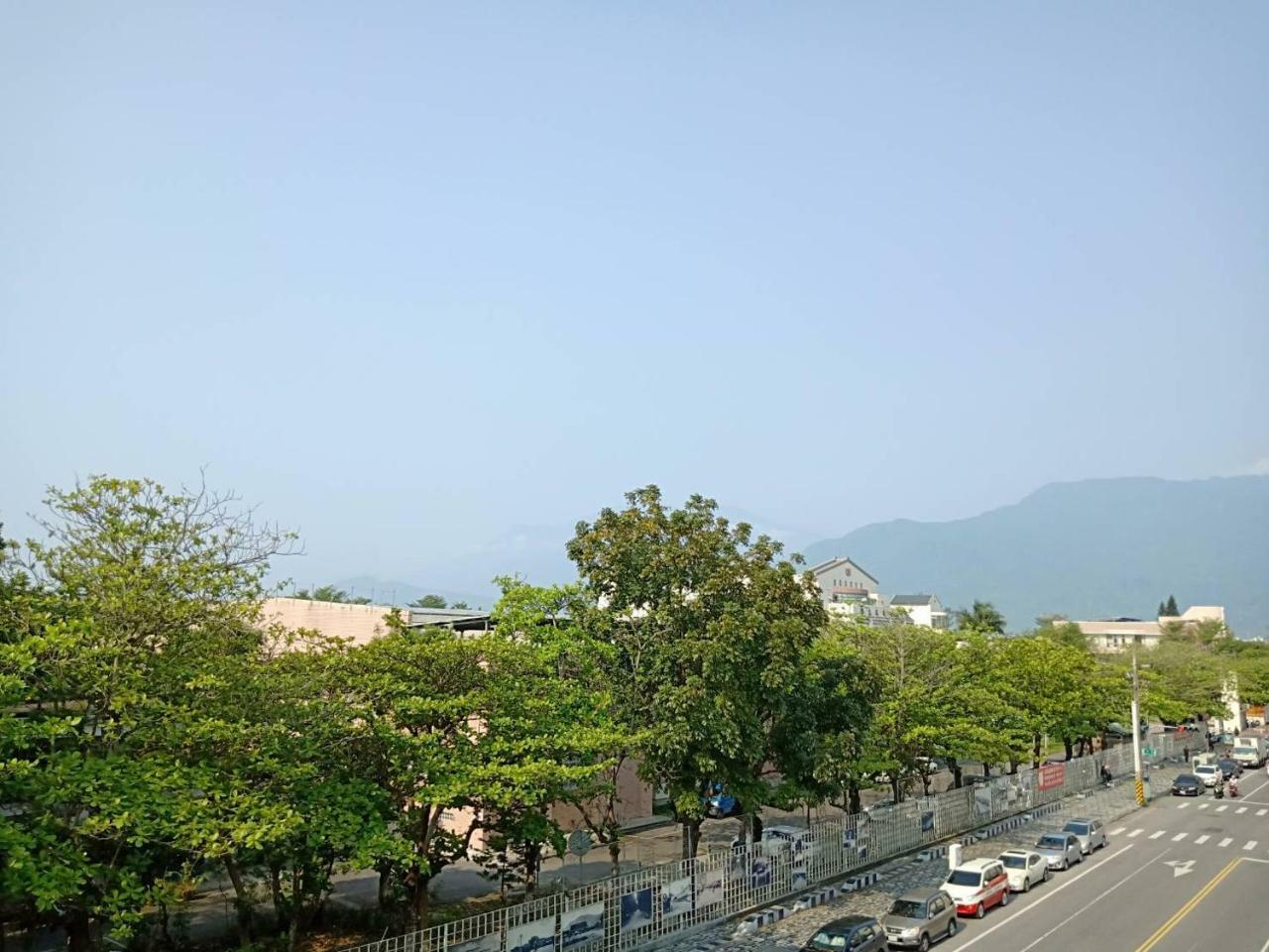 Formosa Backpackers Hostel & Apartment（青年民宿） Kota Hualien Bagian luar foto